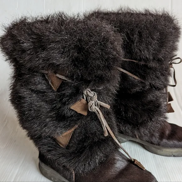 GOMMUS Women's Calf Hair Fur Lined Italian made boots