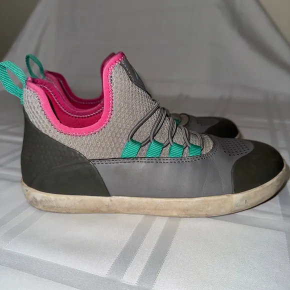 Gray and Pink Athletic Sneakers with Mesh Upper