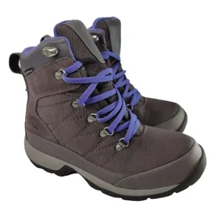 Gray North Face Waterproof boots sz 7 .5