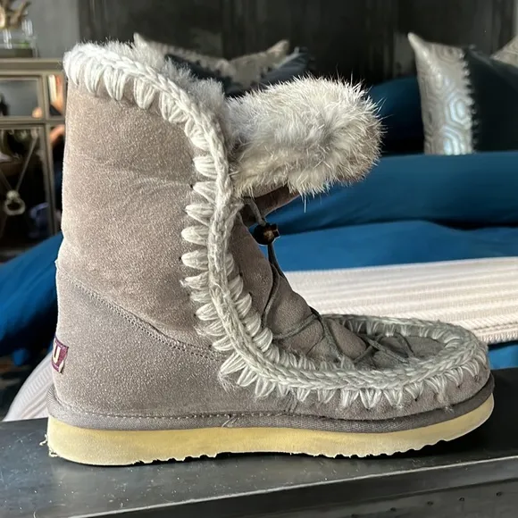 Grey Eskimo Dream Catcher lace up Mou Boots