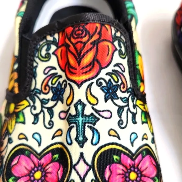 Groove Bags &amp; Customkicks Sugar Skull Multicolored Slip-on shoes (Unisex 7M, 9W)