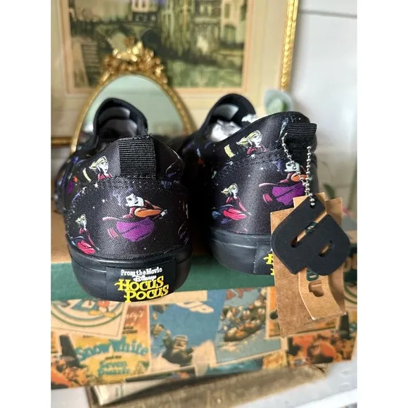Ground UP Hocus Pocus SNEAKERS SLIP ON