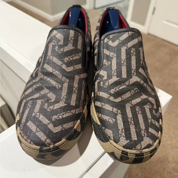 Gucci Dublin Gg Caleido Slip On great shape