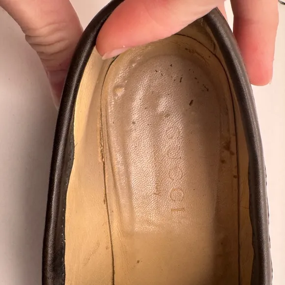 Gucci Horsebit Accent Leather Loafers Women’s Size 8