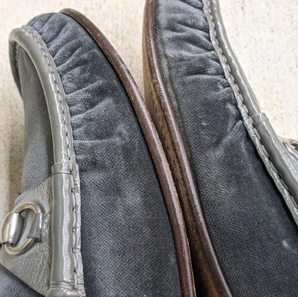 Gucci Horsebit Loafers Gray Velvet Patent Leather Men 9.5