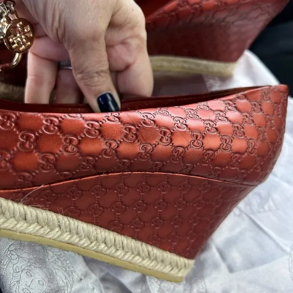 GUCCI Metallic Copper Horsebit Peep Toe Espadrilles Size 39