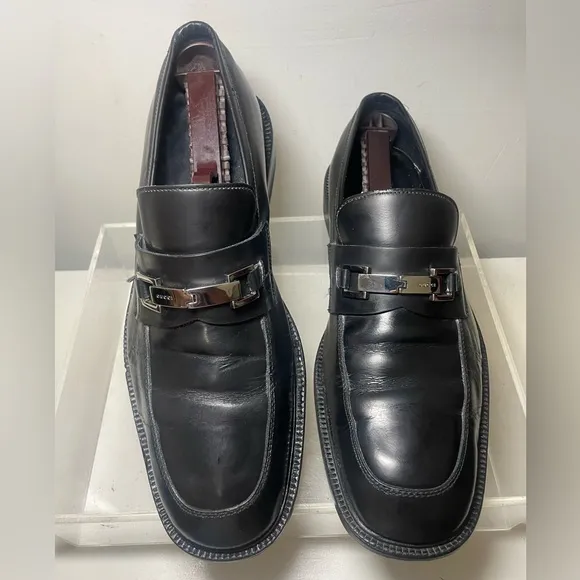 GUCCI,black loafers mens’ leather sz 43 US 9.5 made in italy