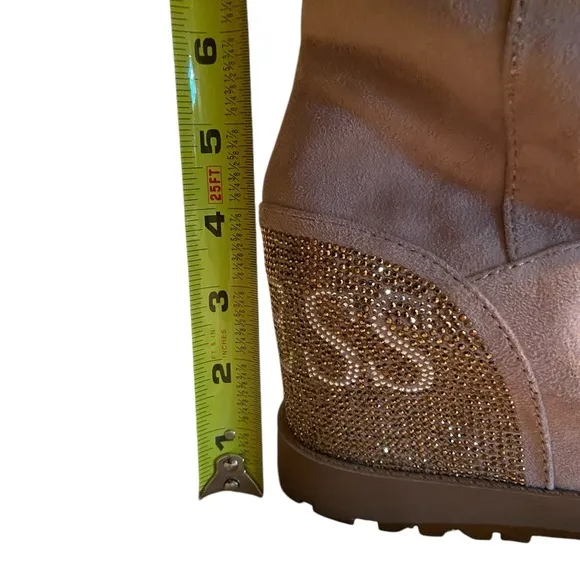 Guess Fur Lined Paulie Embellished Suede Wedge Boots Size 8.5
