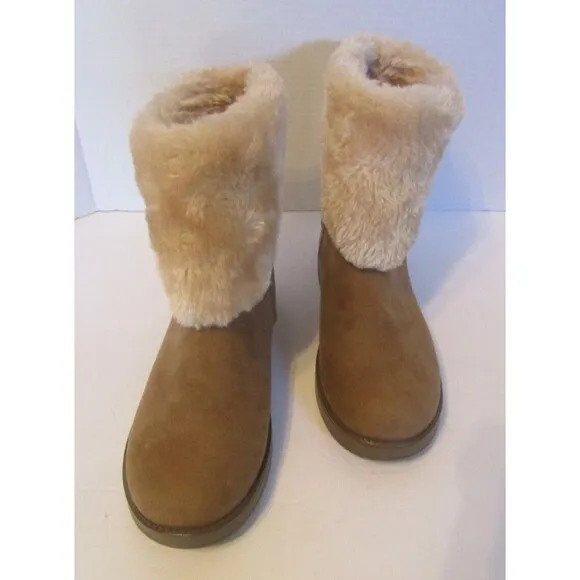 Guess GBG Los Angeles Aleya Brown Suede Ankle Boots Sherpa Lined NWOB Size 9