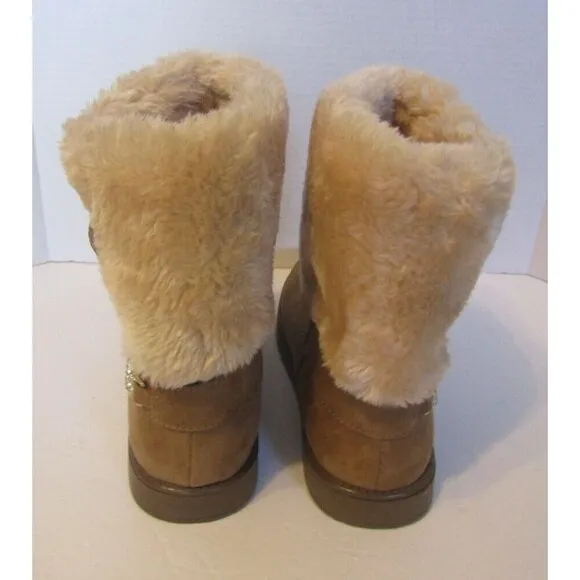 Guess GBG Los Angeles Aleya Brown Suede Ankle Boots Sherpa Lined NWOB Size 9