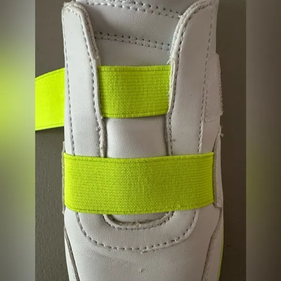 Guess Peggy Neon Women Sneakers