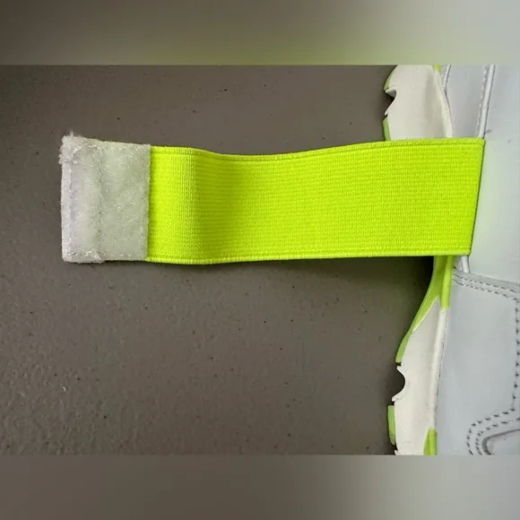Guess Peggy Neon Women Sneakers