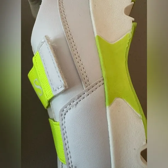 Guess Peggy Neon Women Sneakers