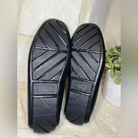 Guess black faux leather Alai Driving Loafers Sz 8