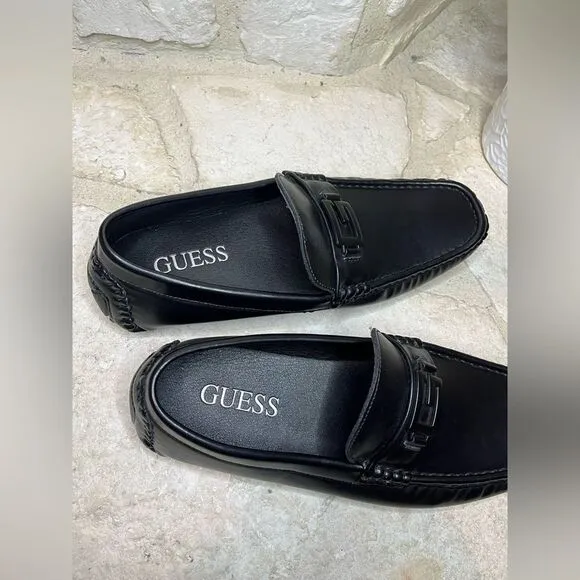 Guess black faux leather Alai Driving Loafers Sz 8