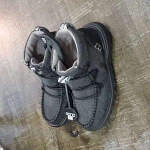 HEY DUDE WOMENS REYES BOOTS