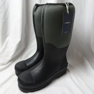 Hisea Men Waterproof Boots Size 11. New with tags