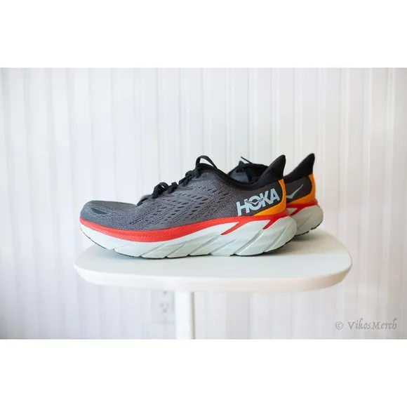 Hoka Clifton 8 Sneakers Size 7 Mens NEW