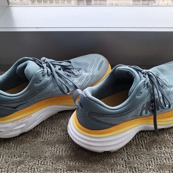 HOKA M Bondi Wide Width Running Sneakers