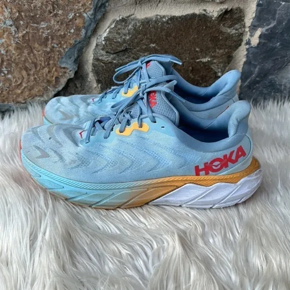 Hoka One One Men's 'Arahi 6' Sneakers in Summer Song / Mountain Spring Size 11