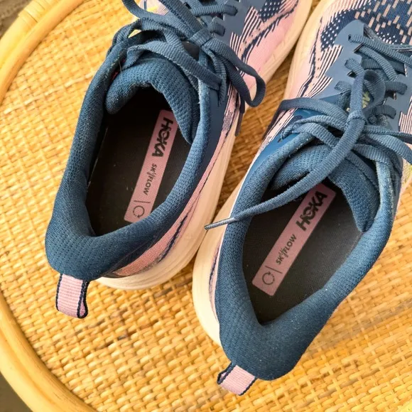 Hoka One One Skyflow Midnight Pink Twilight Road Running Sneakers Women’s 11