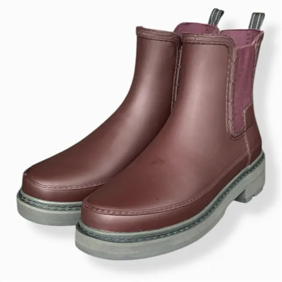 Hunter Refined Chelsea Boot Chestnut Crust Waterproof Rain Boots Women’s Size 10