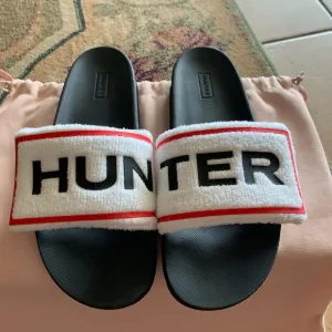 Hunter Women Terry Towelling Logo Adjustable Slide