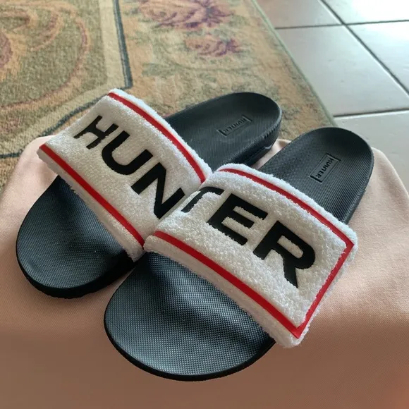 Hunter Women Terry Towelling Logo Adjustable Slide