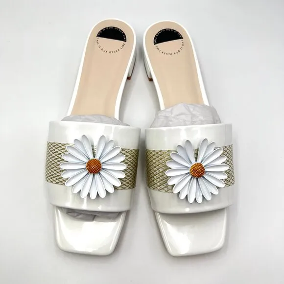 Intentionally Blank Womens Size 10 Monday White Daisy Mules Slides Sandals Shoes