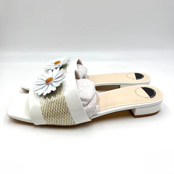 Intentionally Blank Womens Size 10 Monday White Daisy Mules Slides Sandals Shoes