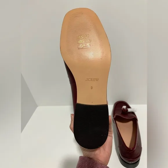 J. Crew Maison tassel loafers in Italian leather Rich Burgandy NWOB size 9