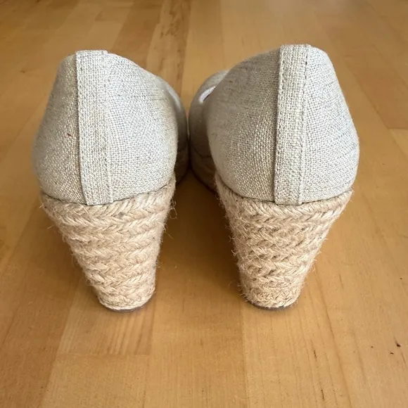 J. Crew Seville Espadrilles Wedges Shoes Neutral Beige Linen Gold Metallic 7.5