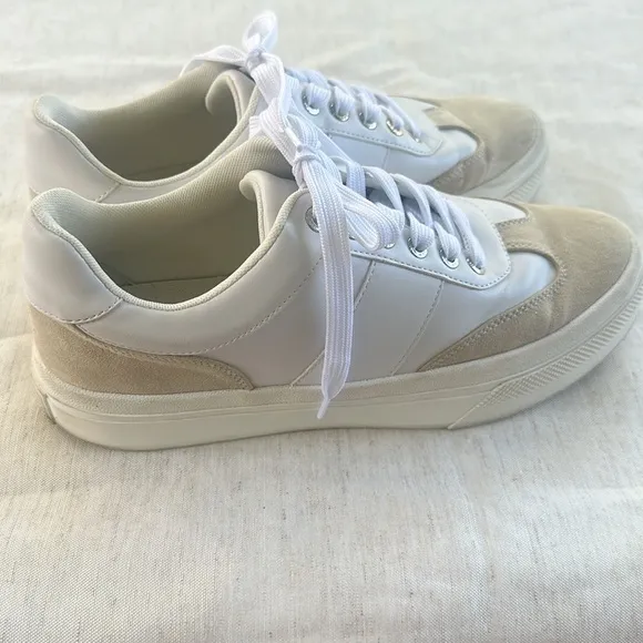 J. Slides Gabbie Platform Sneakers 10