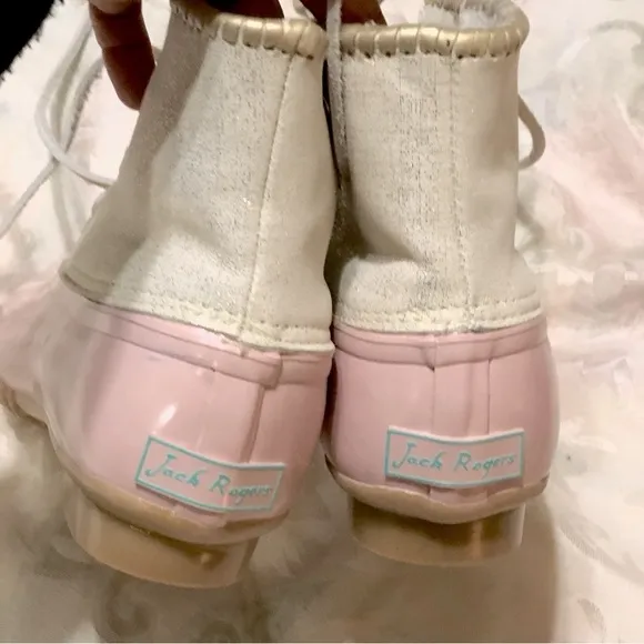 JACK ROGERS Chloe Pink Duck Ankle Boots Lace Up Shimmery Sherpa Lined Size 6