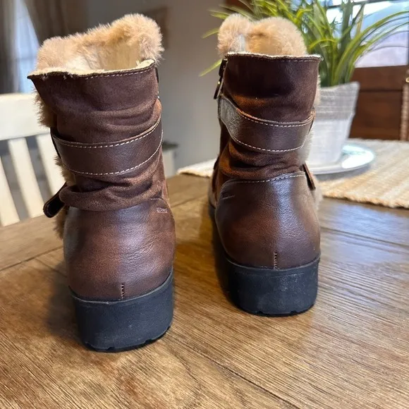 JBU by Jambi Indiana Fur Lined‎ Ankle Boots Buckle Accent Winter Shoes Womens 11
