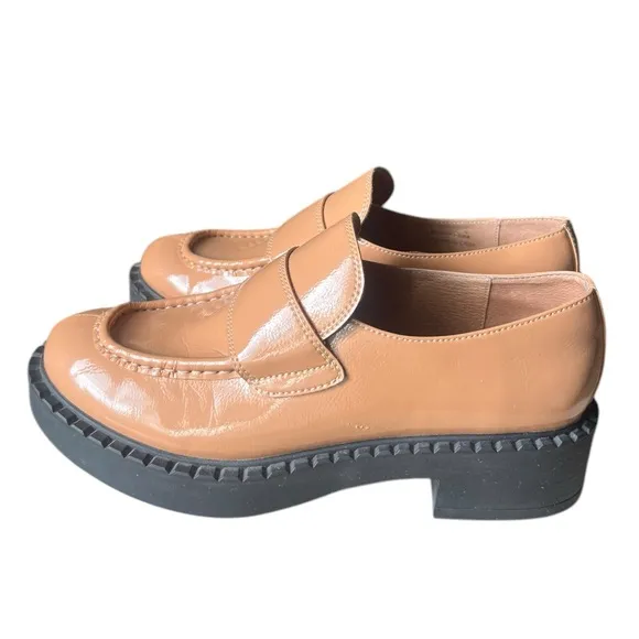 JEFFREY CAMPBELL HARD TO FIND LIBRARIAN LOAFERS  DARK NUDE PATENT LEATHER SZ 9