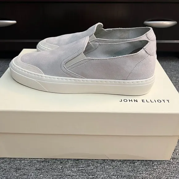 JOHN ELLIOTT Moon Grey Haze Low-Top Seude Slip-On Sneakers 41 NIB 9.5 10