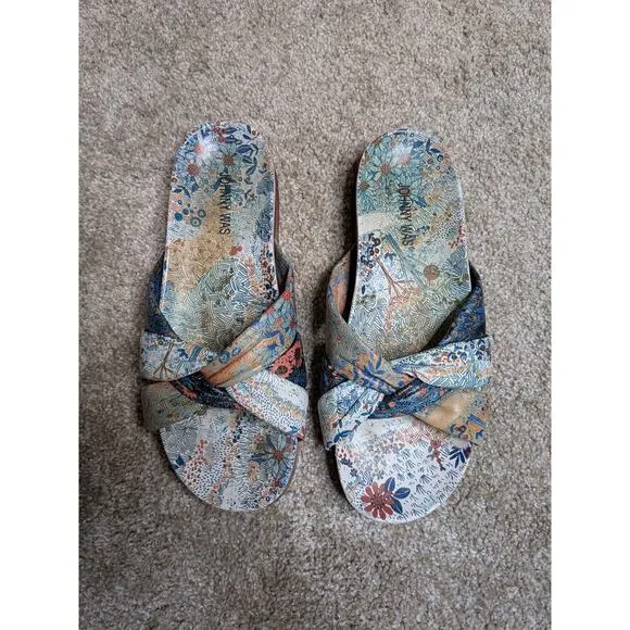 Johnny Was Sunny Garden Twist Sandal Slides size 9 US floral leather upper