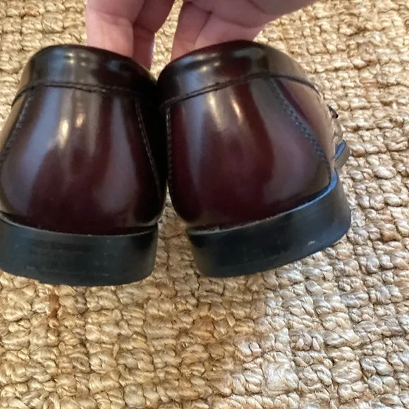 Johnston &amp; Murphy Mens Burgundy Leather Tassel Loafers Size 12M 15-1094