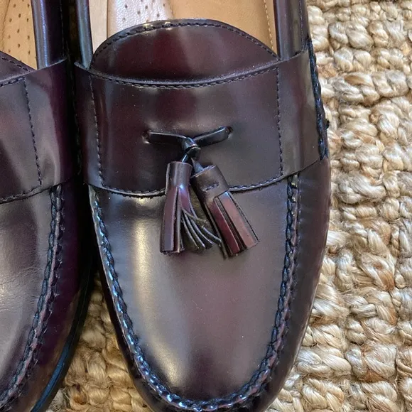 Johnston &amp; Murphy Mens Burgundy Leather Tassel Loafers Size 12M 15-1094