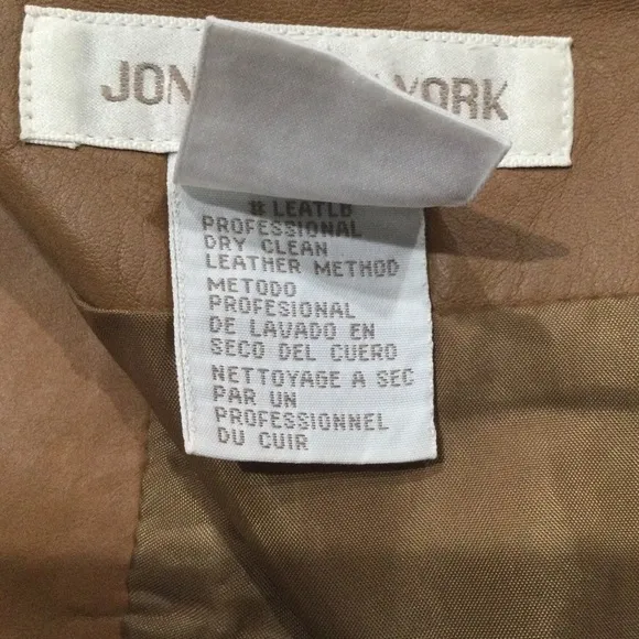 Jones New York Leather Suit Jacket   Skirt, Camel, Sz 10 Beautiful Condition