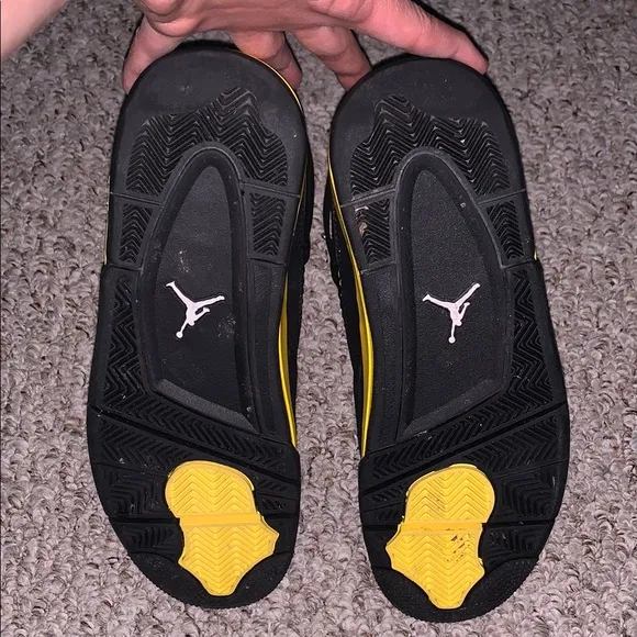 Jordan 4 Black/Yellow Thunder Sneakers