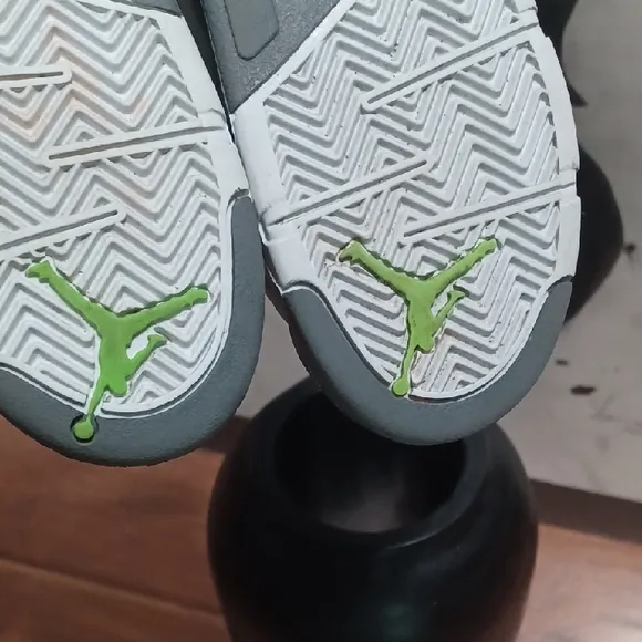 JORDAN 5 Retro Green Bean size 11c Pre-owned