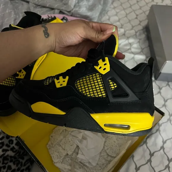 Jordan Black and Yellow Thunder Sneakers