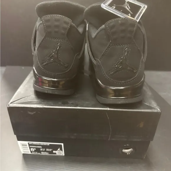Jordan Black Sneakers Air Jordan 4 Design