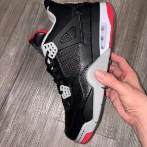 Jordan bred 4