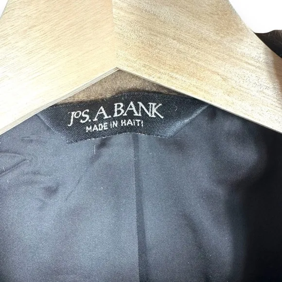 JoS A Bank 100% Camel Hair Traveler Blazer Sport Coat, Medium Brown, Size 44L