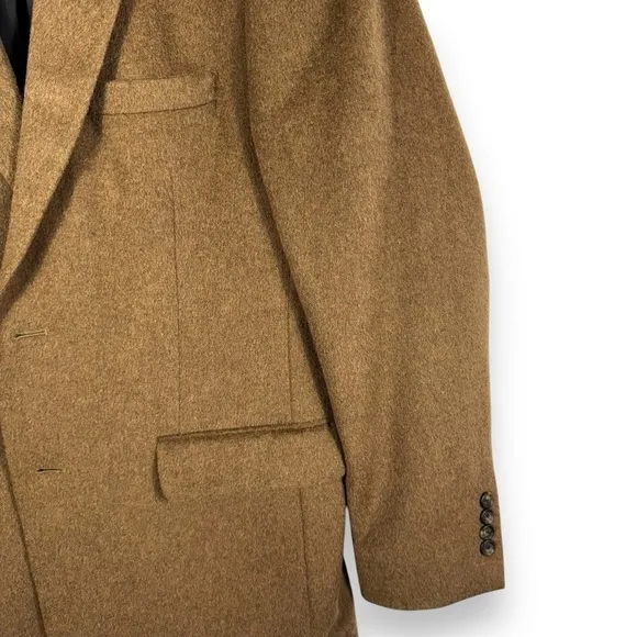 JoS A Bank 100% Camel Hair Traveler Blazer Sport Coat, Medium Brown, Size 44L