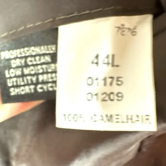 JoS A Bank 100% Camel Hair Traveler Blazer Sport Coat, Medium Brown, Size 44L