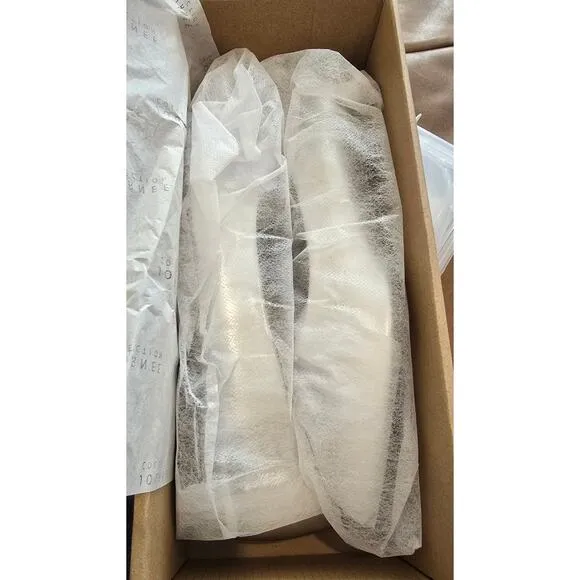 Journee Women's Renzo Jeweled Flats New in Box Silver Size 10 WD